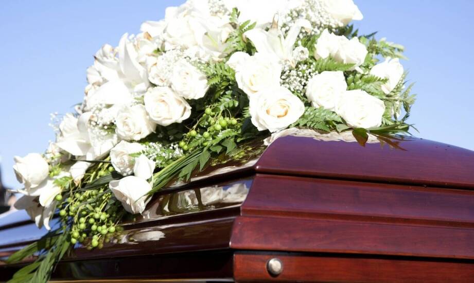 Kompleksowe usługi pogrzebowe – zakres, organizacja, formalności