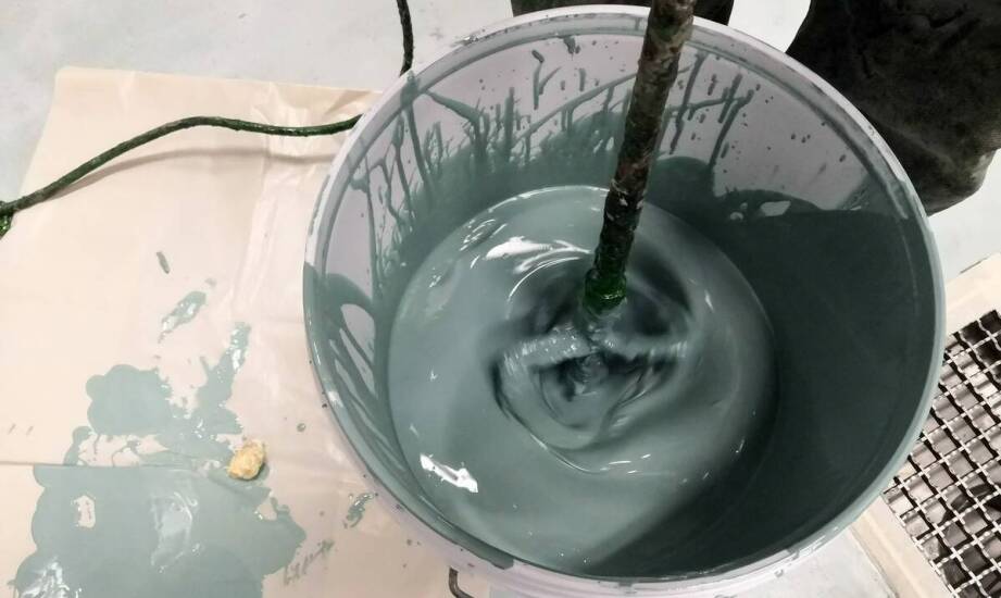 Techniki malowania mokrego – inspiracje i zastosowania w aranżacji wnętrz