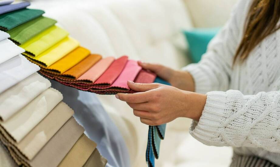 Lakierowanie mebli – jak poprawić trwałość i wygląd domowego wyposażenia