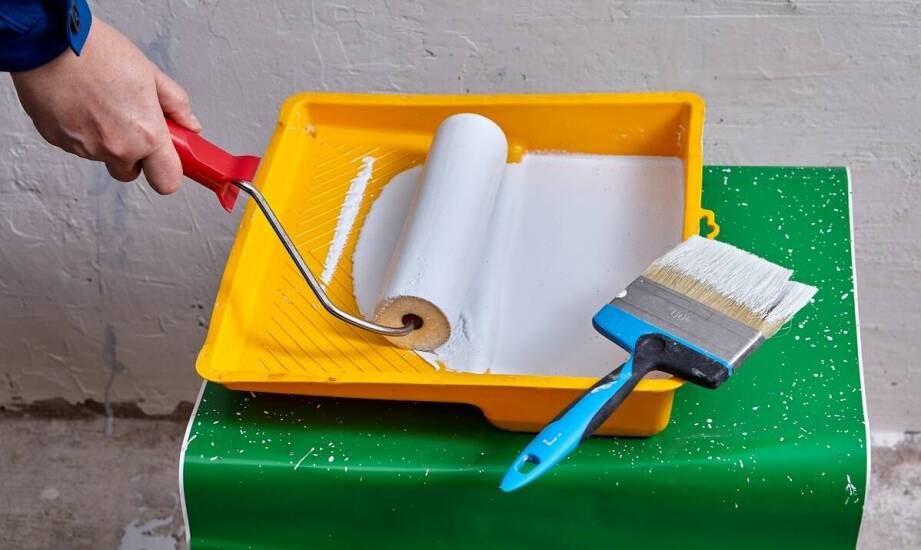 Lakierowanie na mokro – zastosowanie, zalety i możliwości wykorzystania