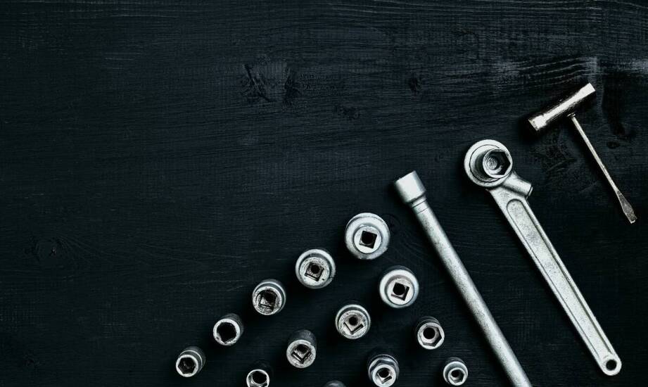 Nitonakrętki – zastosowanie, rodzaje i zalety w różnych branżach