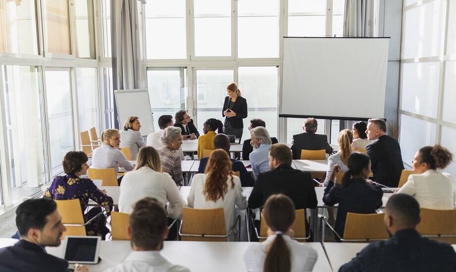 Organizacja szkoleń w naszym hotelu – dlaczego warto nas wybrać?