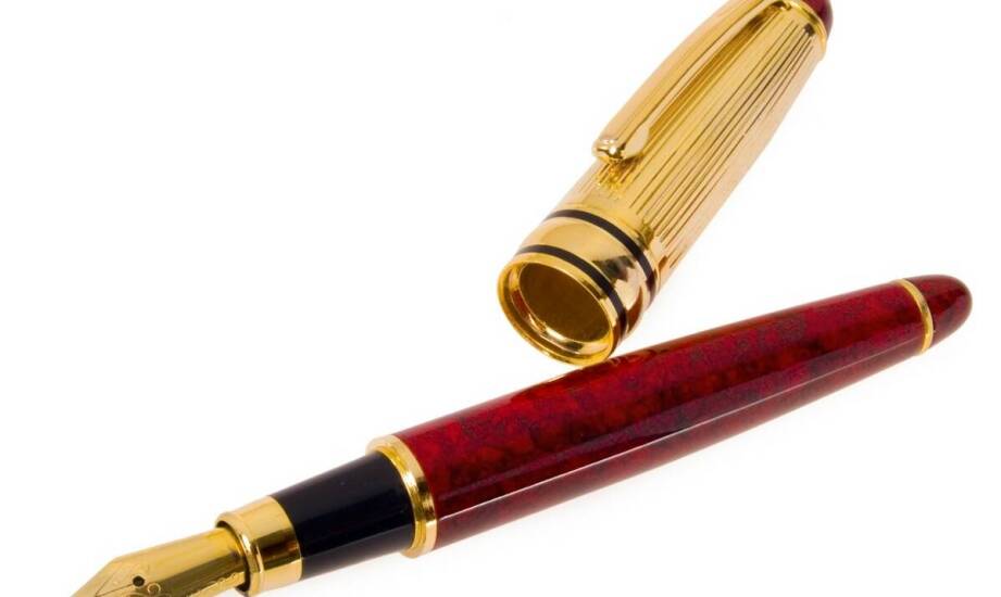 Jakie są najnowsze trendy w projektowaniu stalówek o grubości f?