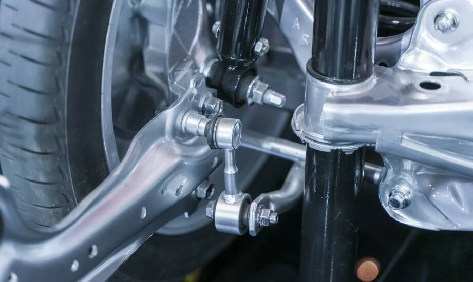 Jak klej do połączeń gwintowych zwiększa trwałość instalacji samochodowych?