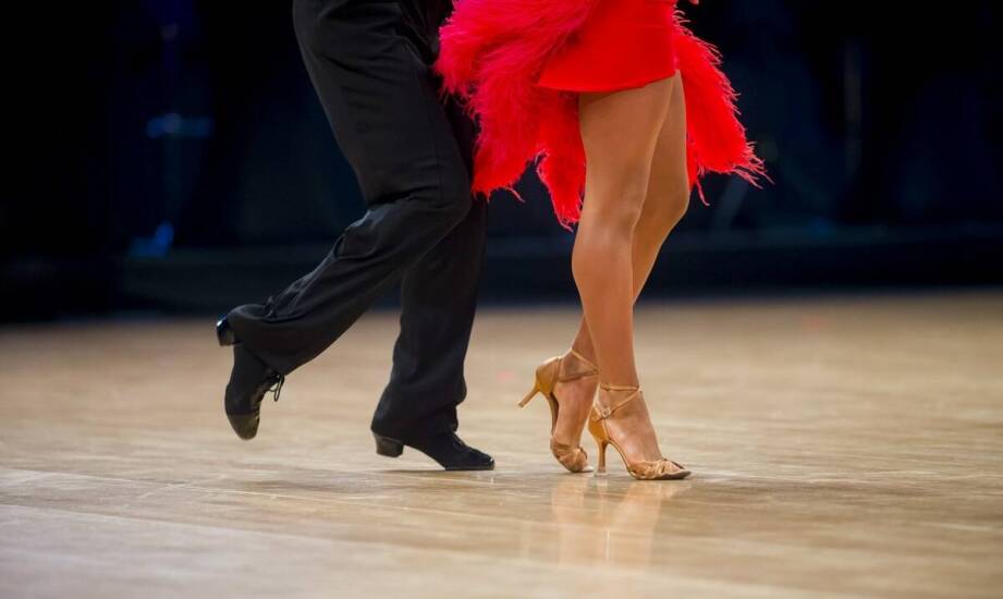 Jak dobrać odpowiednie obuwie do zajęć salsa styling for ladies?