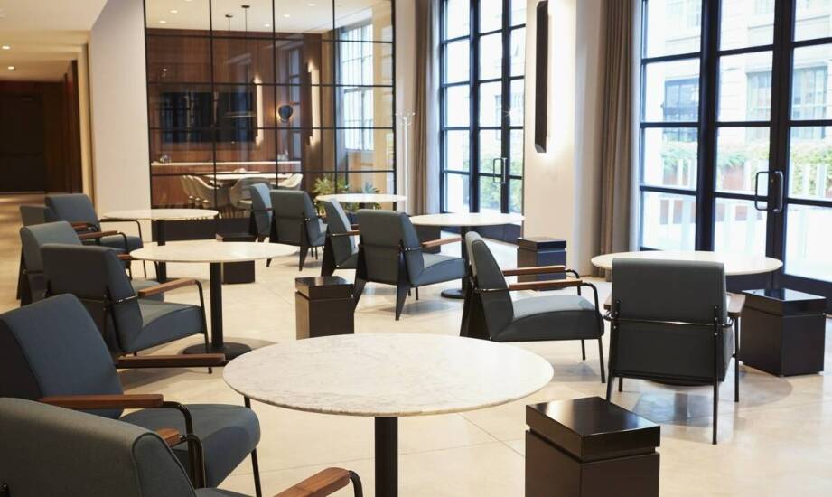 Jak dobrać donice z włókna szklanego na wymiar do przestrzeni komercyjnych?