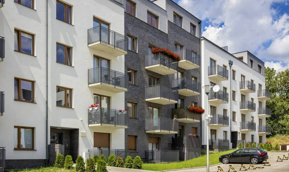 Mieszkania na obrzeżach stolicy – co warto wiedzieć przed zakupem?