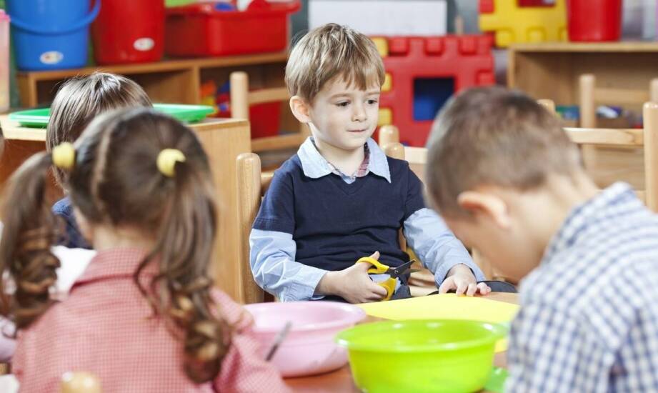 Czym kierować się przy wyborze niepublicznego przedszkola? Sprawdzone porady