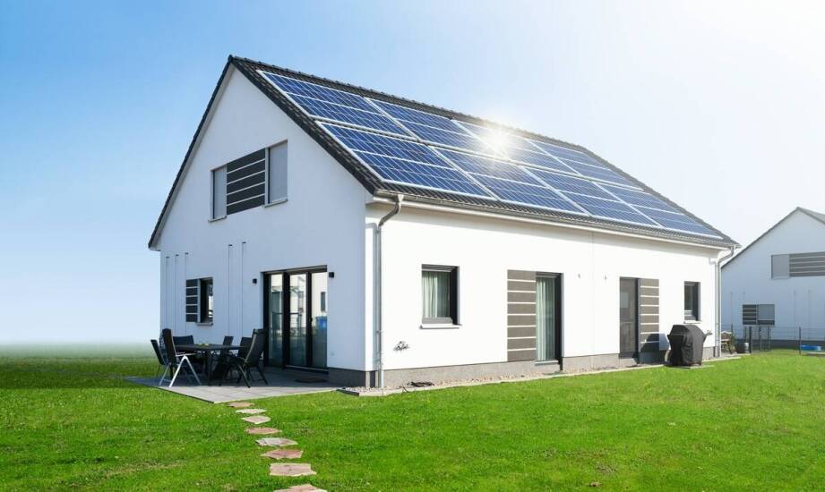 Fotowoltaika – jak zacząć inwestycję w energię słoneczną i co warto wiedzieć