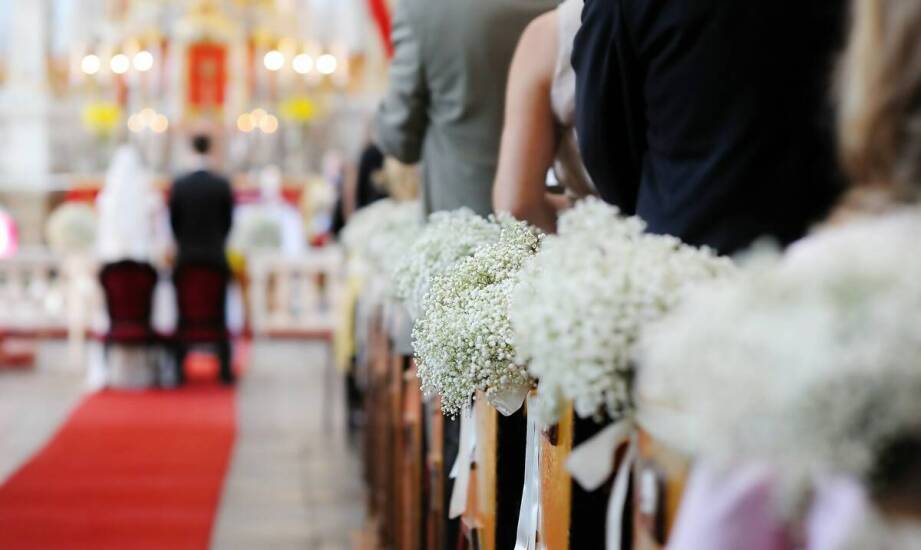 Pomysły na niezapomniane dekoracje weselne – inspiracje i trendy ślubne