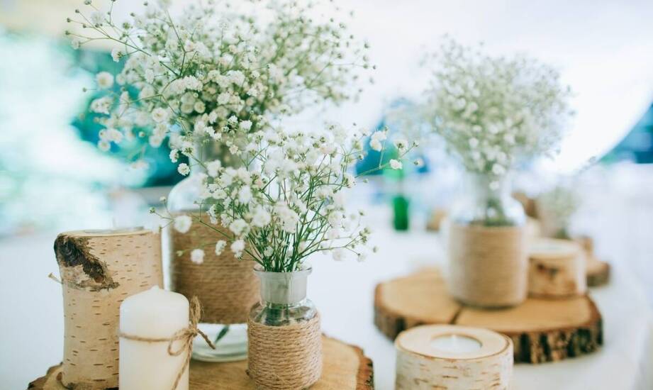 Pomysły na dekoracje ślubne – inspiracje i trendy na wyjątkowe wesele