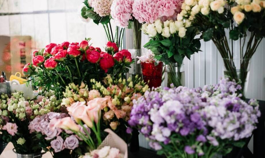 Jakie kwiaty wybrać na różne okazje? Inspiracje i porady florystyczne
