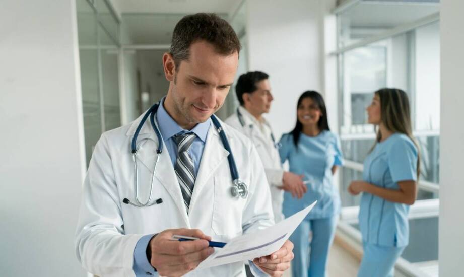 Na czym polega medycyna pracy i jakie badania obejmuje? Sprawdź najważniejsze informacje