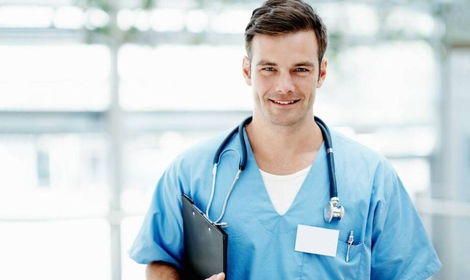 Jakie są główne zadania specjalisty od medycyny pracy?