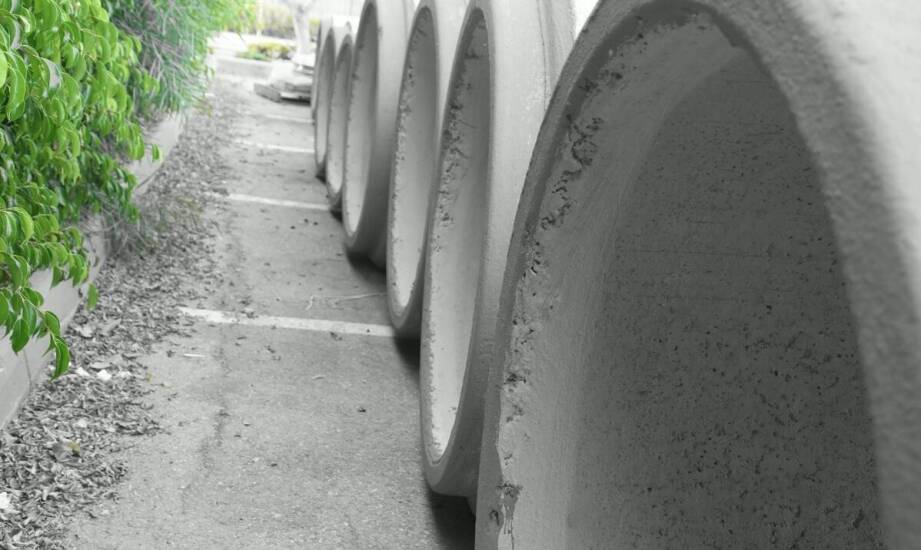 Donice z betonu – trwałe rozwiązania do aranżacji ogrodu i tarasu