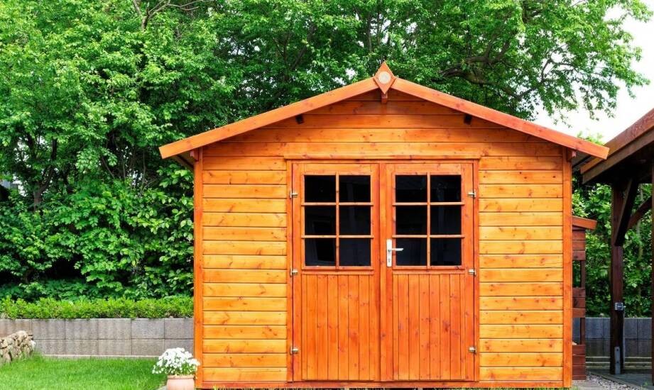 Wiaty z drewna – praktyczne rozwiązania i inspiracje na każdą posesję