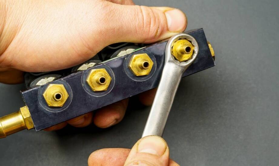 Sprawdzone metody mocowania – najważniejsze techniki i zastosowania