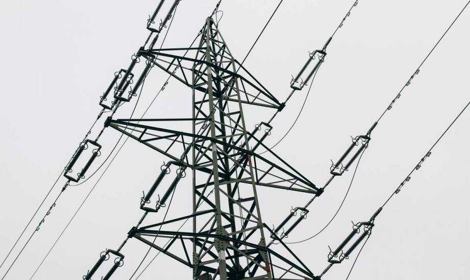 Zasilacze awaryjne – czym są i do czego służą w codziennym użytkowaniu?