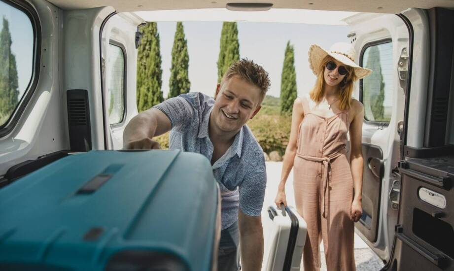 Jak działa wynajem autokarów i na co zwrócić uwagę przed podpisaniem umowy