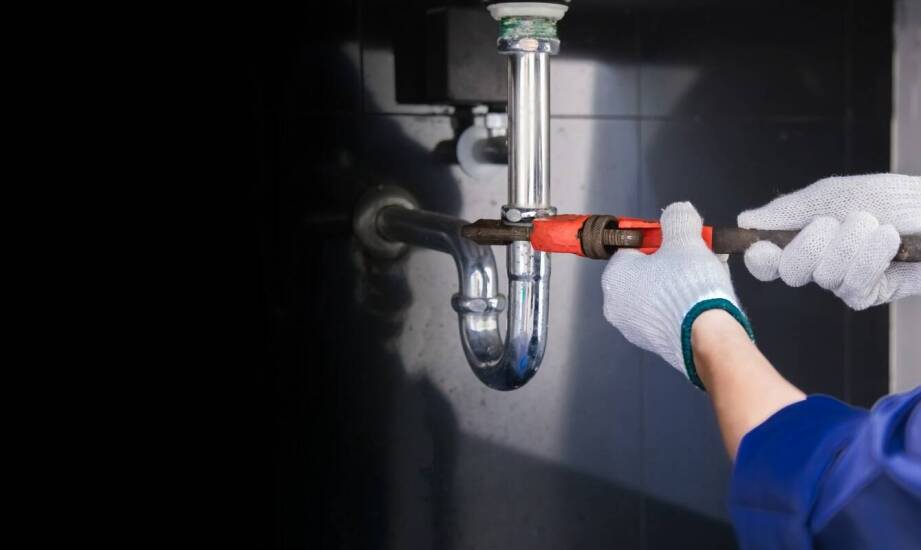 Instalacje wodno-kanalizacyjne – jak działają i co warto o nich wiedzieć