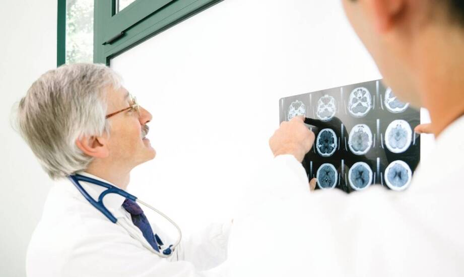 Jakie schorzenia leczy neurolog i kiedy warto umówić wizytę?