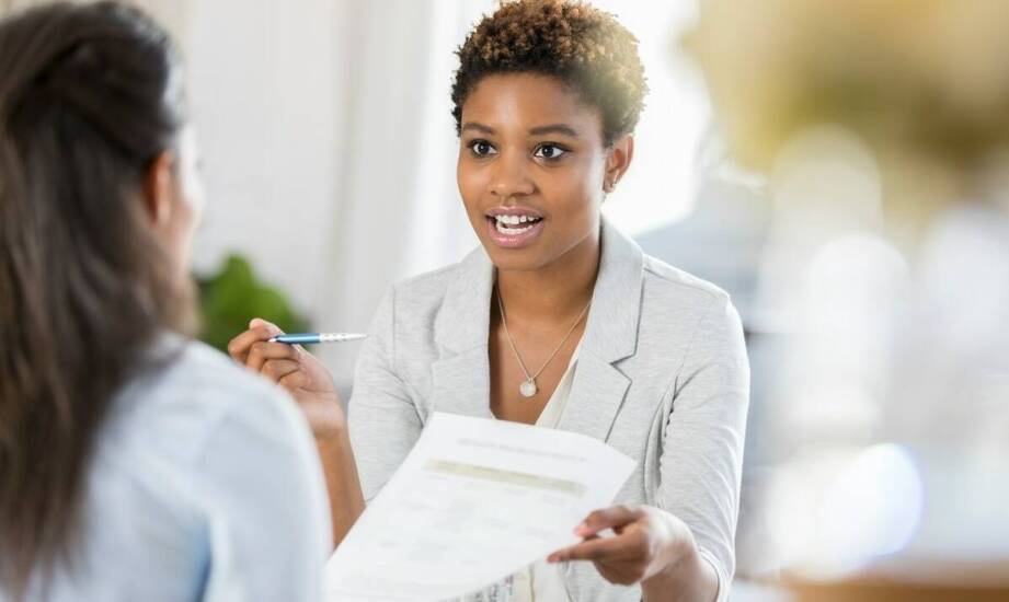 Jak wybrać doradcę kredytowego i uniknąć błędów przy zaciąganiu kredytu