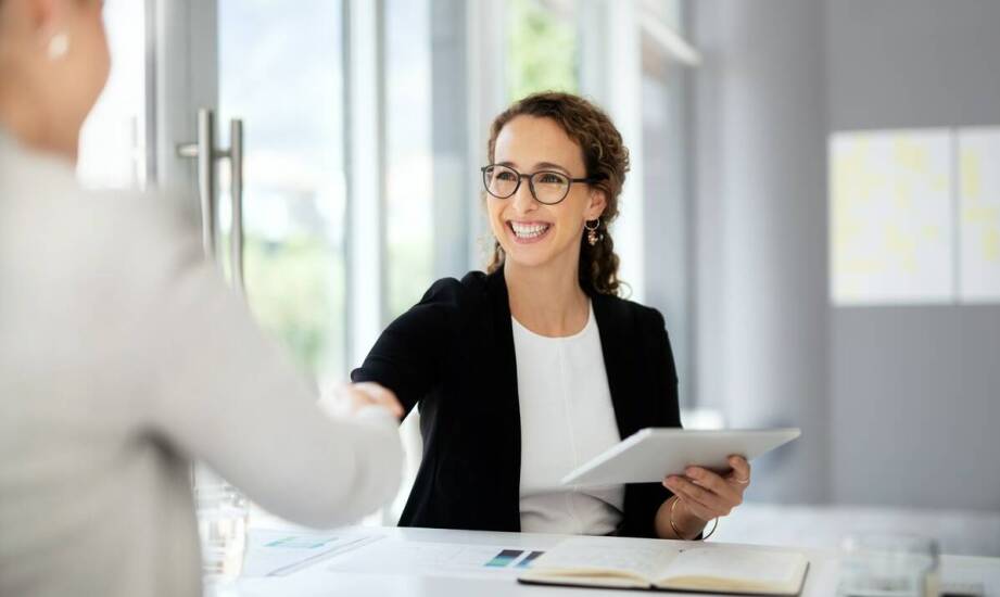 Jak znaleźć najlepszego doradcę kredytowego i na co zwrócić uwagę?