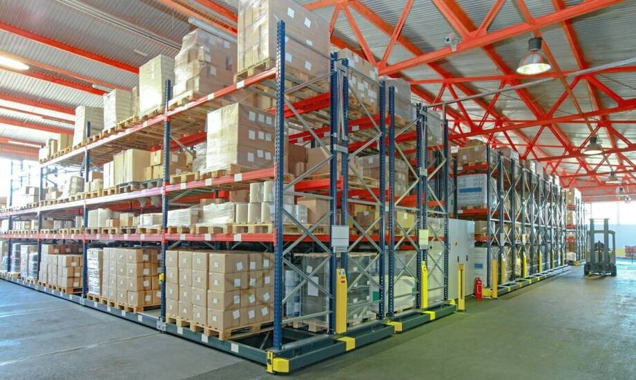 Stojaki transportowe – zastosowanie, rodzaje i najważniejsze zalety