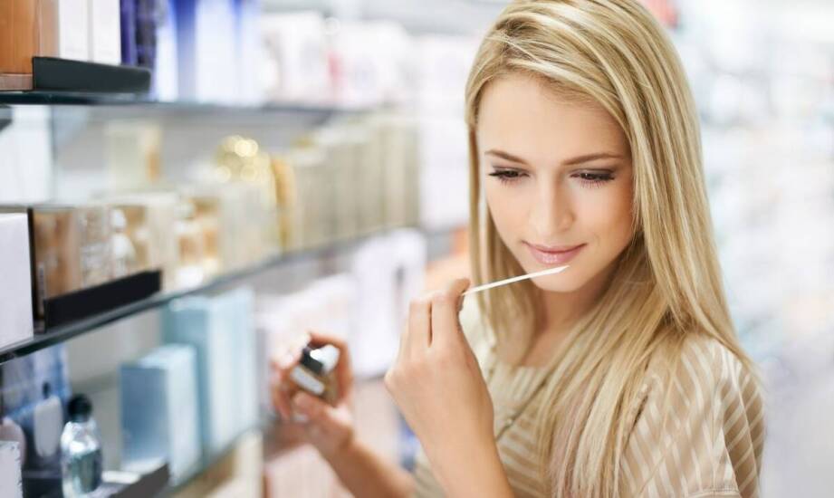 Jak wybrać hurtownię kosmetyczną online i na co zwrócić uwagę przy zakupach