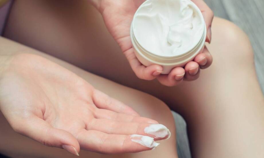 Jak działa krem na odciski i kiedy warto go stosować? Sprawdzone informacje