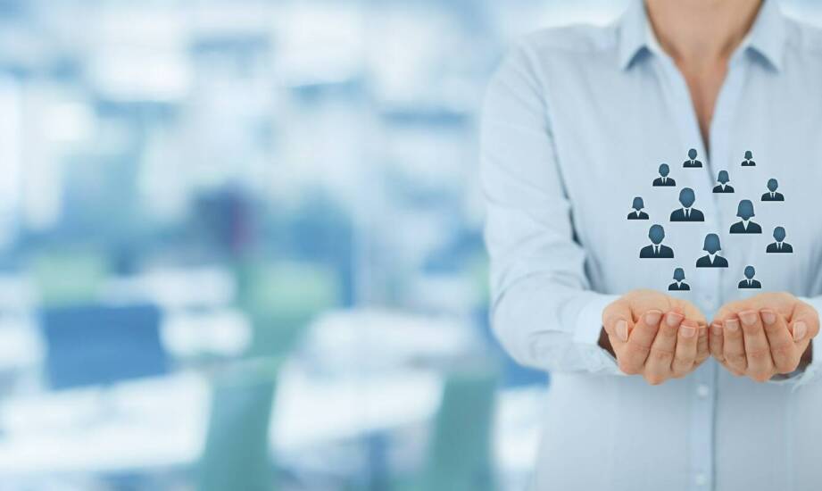 Obsługa kadr – najważniejsze aspekty i korzyści dla firm każdej wielkości