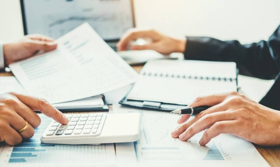 Doradztwo księgowe – na co zwrócić uwagę przy wyborze usług księgowych
