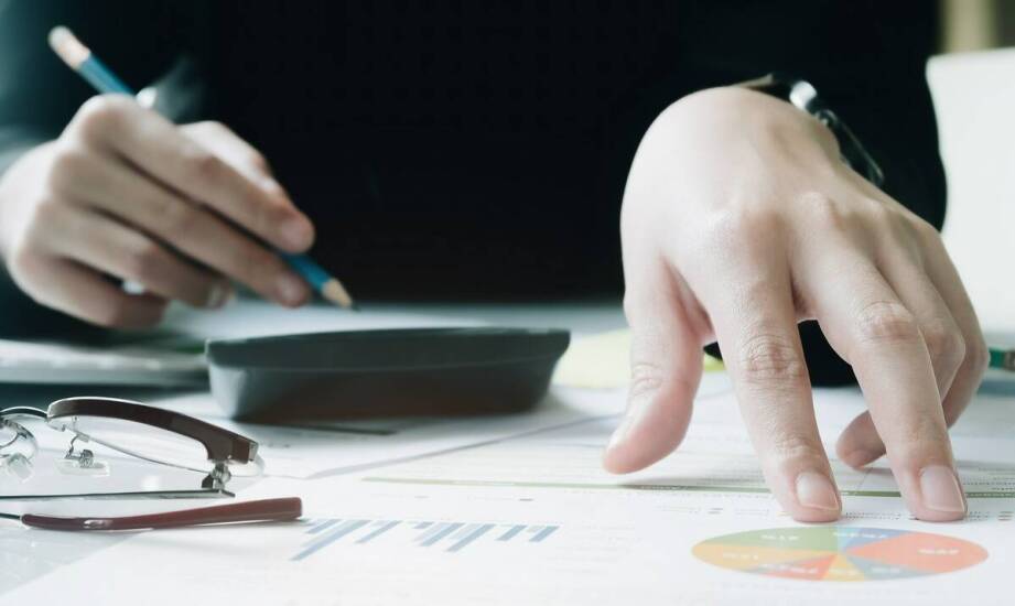 Pełna księgowość – zasady, obowiązki oraz najczęstsze wyzwania w firmach