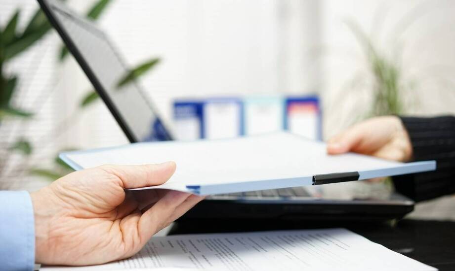 Obsługa księgowa – jakie obowiązki i zadania obejmuje współpraca z firmą