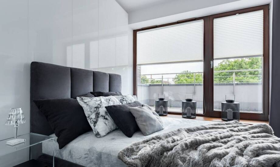 Jak wybrać idealne rolety okienne do domu i mieszkania? Pomysły i porady