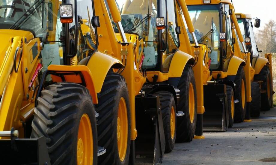 Jak efektywnie wypożyczać sprzęt budowlany i na co zwrócić uwagę?