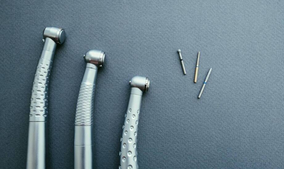 Produkty medyczne i stomatologiczne Dormed – zastosowania i rodzaje wierteł dentystycznych