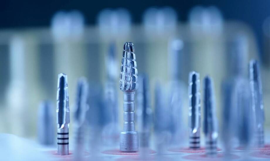 Wiertła stomatologiczne i produkty medyczne – przegląd najważniejszych zastosowań