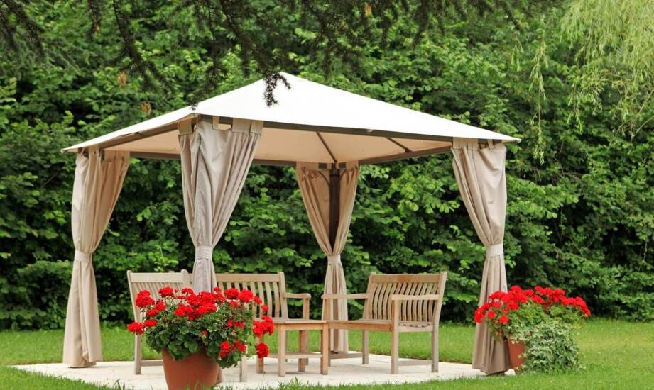 Rozwiązania na zadaszenia – inspiracje i praktyczne zastosowania w domu i ogrodzie