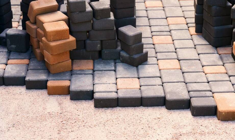 Kostka brukowa – jak wybrać i gdzie kupić materiały najwyższej jakości