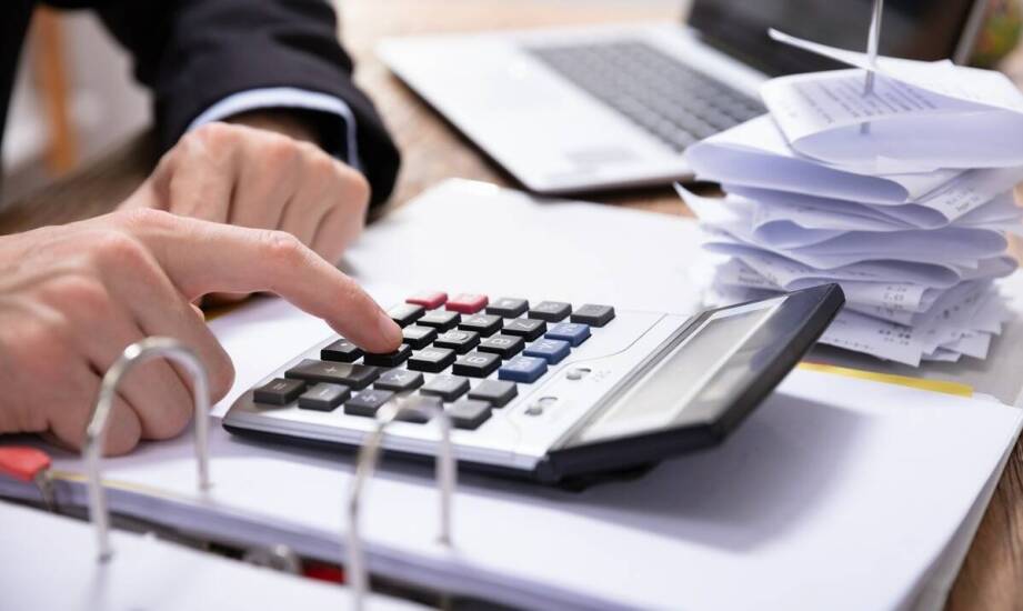 Jakie usługi oferuje biuro rachunkowe oraz kiedy warto z nich skorzystać