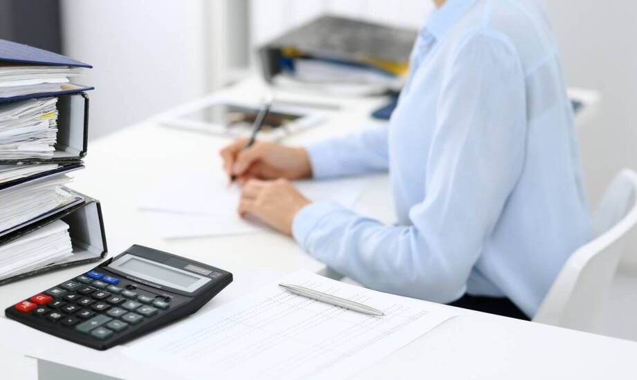 Biuro rachunkowe – najważniejsze funkcje i korzyści współpracy z firmą