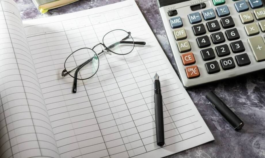 Pełna księgowość - kiedy warto skorzystać z biura rachunkowego?