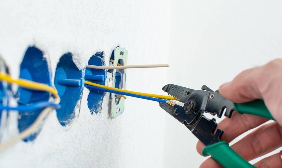 Jakie materiały zapewniają trwałość nożycom do przewodów?