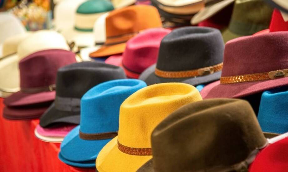 Czapki ręcznie robione – stylowe dodatki z duszą i tradycją