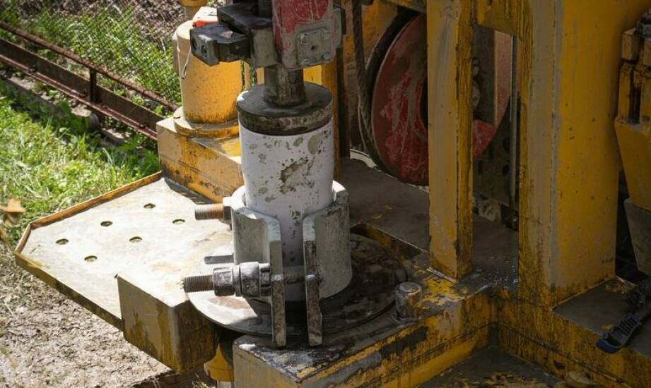 Jak powstają studnie i jakie korzyści niesie ich budowa? Sprawdź fakty