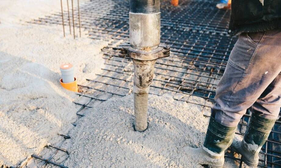 Jak przebiega proces wiercenia studni i na co zwrócić uwagę przed wyborem