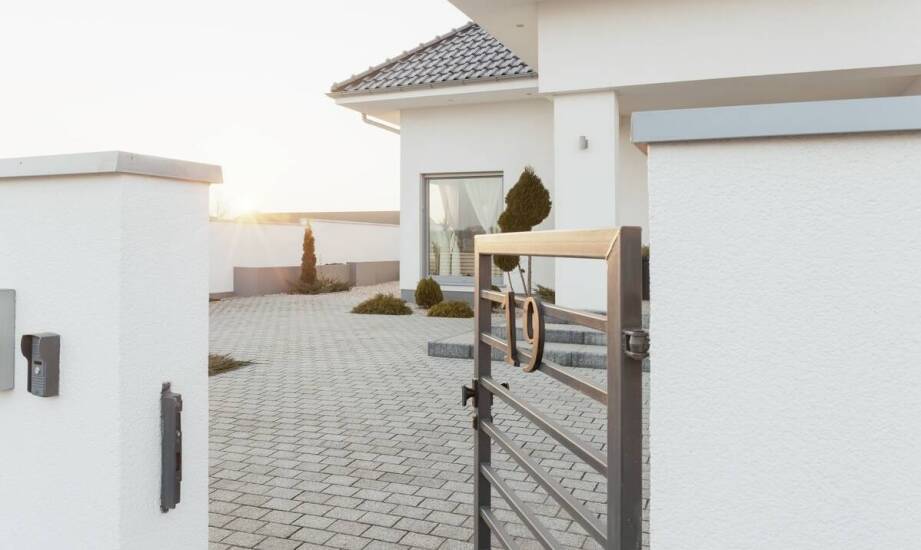 Rodzaje bram — na co zwrócić uwagę przy wyborze idealnego rozwiązania