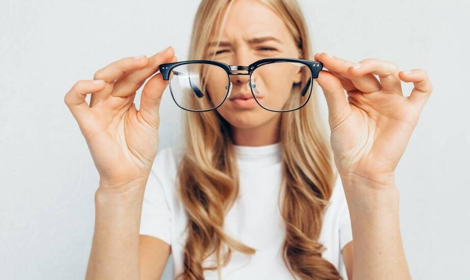 Jak wybrać idealne okulary korekcyjne – najważniejsze informacje i trendy
