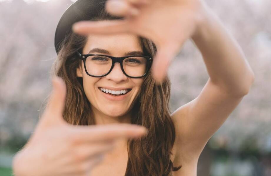 Jak dobrać odpowiednie okulary do kształtu twarzy?